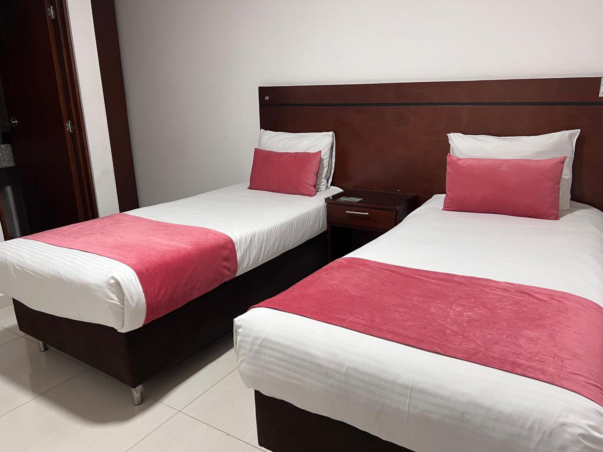 Hotel Dorado Gold 보고타 외부 사진